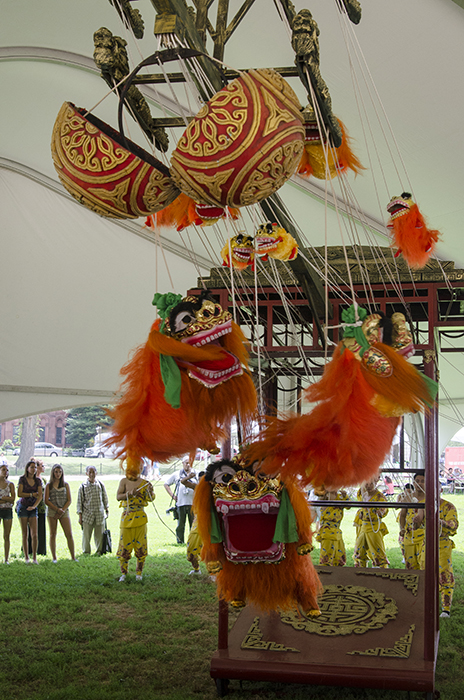 The Zhejiang Wu Opera Troupe's dragon-lions come to life.